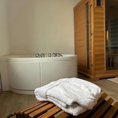 Prázdninový dům Casa Augusto Ai Berici, Con Idromassaggio E Sauna *